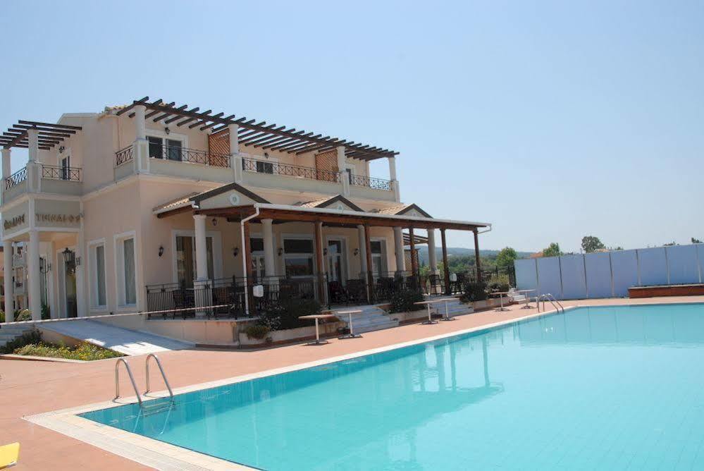 Thinalos Aparthotel Acharavi  Exterior photo